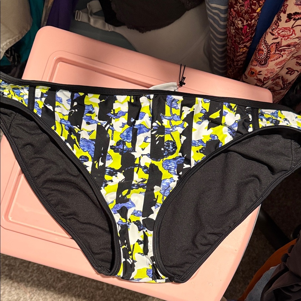Peter Pilotto Black and Yellow Patterned Bikini Bottom